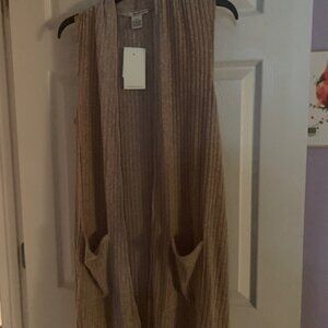 NWT- Tan/Long/Sweater